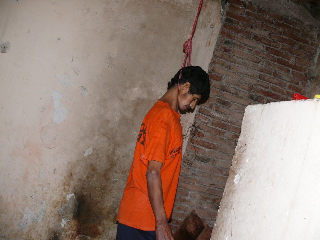 103972d1258562115-hanging-blog2.jpg