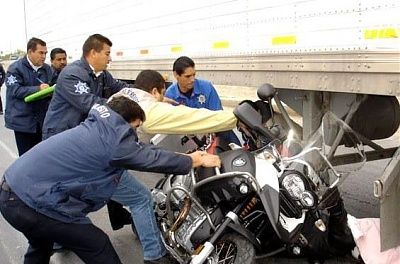 helmet-did-nothing-motorcycle-accident-mc1.jpg