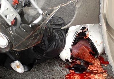 helmet-did-nothing-motorcycle-accident-mc4.jpg
