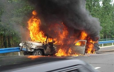 car-accident-explosion-2006823134556495.jpg