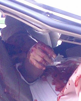 car-drives-off-8th-floor-parking-garage-car-falls-off-parking-garage-5.jpg