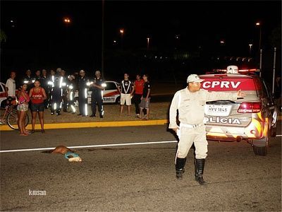 police-investigate-motorcycle-accident-93.jpg