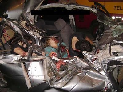 car-accident-total-destruction-5.jpg