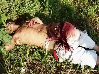 man-found-dead-grass-somethings-missing2.jpg