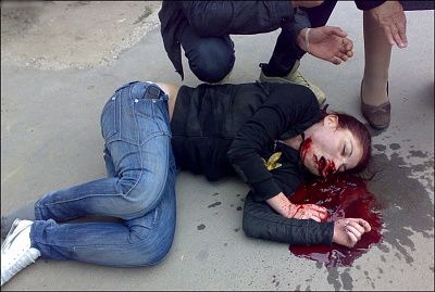dead-female-jumper-cute.jpg