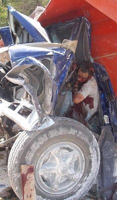 dumptruck-accident-truck6.jpg