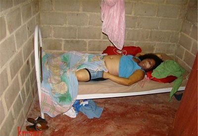 victim-choked-her-husband-84.jpg