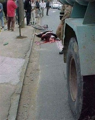 bicycle-hit-truck-acc1.jpg