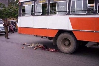 pedestrian-hit-bus-acc1.jpg