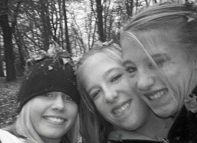 abby-hensel-brittany-hensel-1510537783_l.jpg