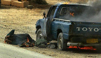 man-truck-fire-orig_iraq_pics_055_213.jpg