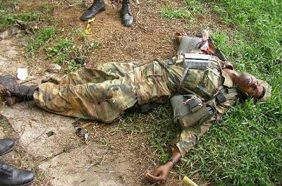 iraqi-soldier-blown-shit-dead-iraqi-soldier-6.jpg