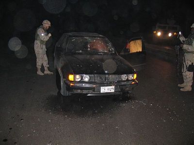 iraqi-man-blows-through-us-check-point-2299631595_5e08c9cafb_o.jpg