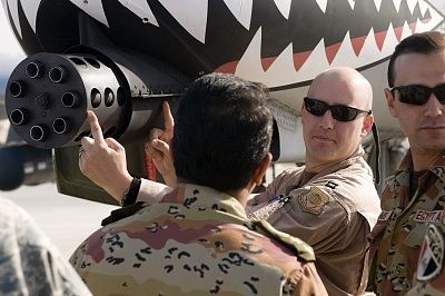 10-gun-run-pinned-down-troops-very-intense-2008-12_a10.jpg