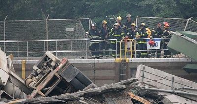 minneapolis-bridge-collapse-2007-pictures-video-minneapolis-bridge-collapse-photos-5.jpg