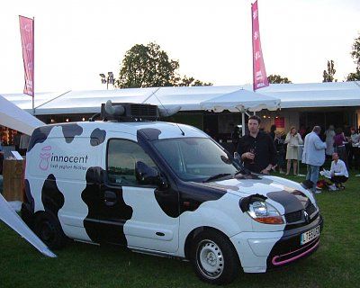 54-cow-cars-all-around-world-cow-car-31.jpg