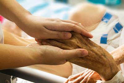 hospice_nurses_1526387202.jpg