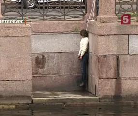 11818-a-very-public-suicide.jpg