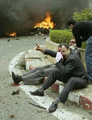 2007-04-11T124513Z_01_NOOTR_RTRIDSP_2_OFRWR-ALGERIE-ATTENTATS-BILAN-20070411.jpg