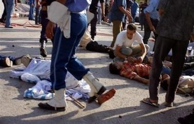 Algerie-Dellys-Attentat-8septembre2007-1.jpg