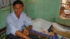 14424-wtmf___hes-lived-with-his-dead-wife-for-years5.jpg