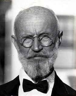250px-tanzler_049.jpg