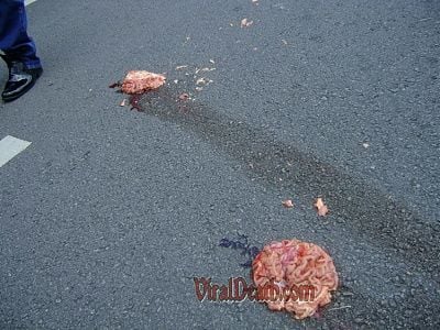 viraldeath_com_woman_crushed-48.jpg