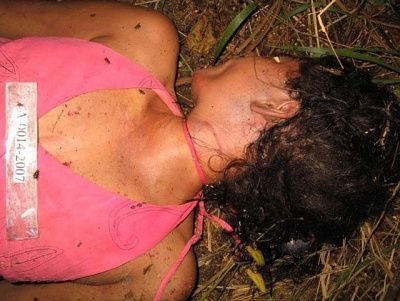 19392-beautiful-woman-strangled-death-woodsbig3.jpg