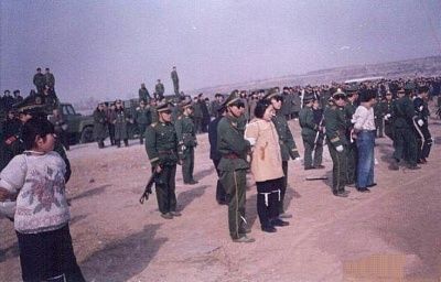 execution-three-chinese-teenage-girls-04.jpg