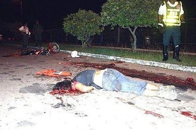 12929-womans-head-smashed-into-groundbig1.jpg