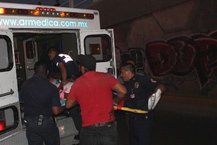 23_01_05_327_DOS_MUERTOS_EN_ACCIDENTE_GOMEZ_MORIN_Y_GABRIELA_MISTRAL.jpg