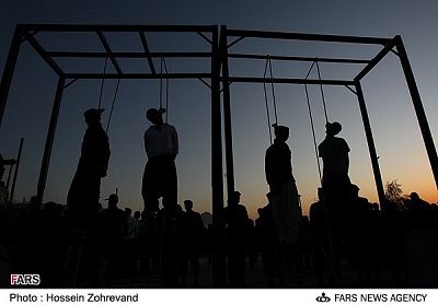 hangings-iran-14-.jpg
