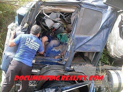 truck acc.jpg