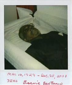 dead-people-polar-1-.jpg