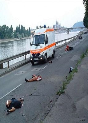 motorcycle1.jpg