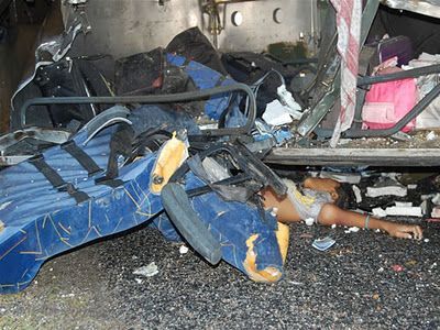 Bus crash 11.jpg