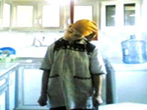 th_71508_colgados99_123_890lo.jpg