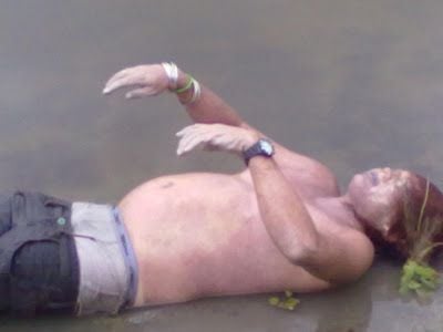 38 yo tranny floater 08.jpg