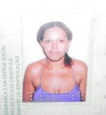 27 yo naked woman shot dead 02.jpg
