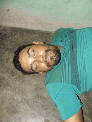 29-20yo-20man-20shot-20in-20a-20bar-20-2001.jpg