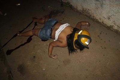 woman-20killed-20while-20passenger-20on-20a-20motorcycle-2001.jpg