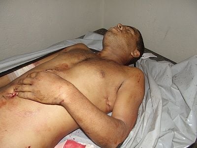 26-20yo-20man-20stabbed-20to-20death-2001.jpg
