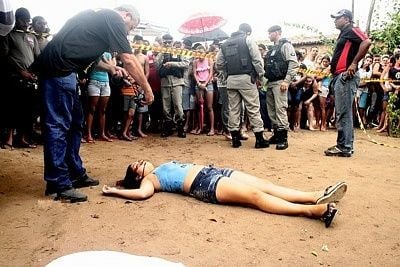 18-20yo-20woman-20shot-20dead-20with-20four-20shots-2001.jpg