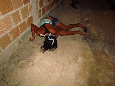 14-20yo-20girl-20shot-20with-20three-20rounds-2001.jpg