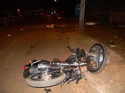 24-20yo-20male-20motorcyclist-20killed-20against-20car-2001.jpg