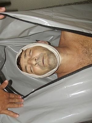 47-20yo-20man-20shot-20in-20his-20car-2001.jpg