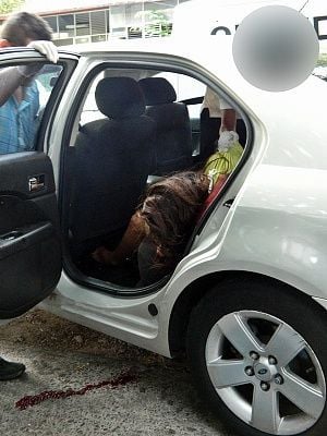 mexican-20couple-20executed-20in-20a-20car-2001.jpg