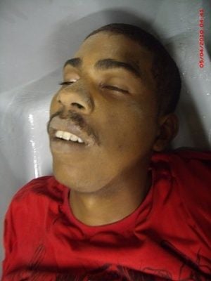 ex-20convict-20shot-20dead-20-281-29.jpg