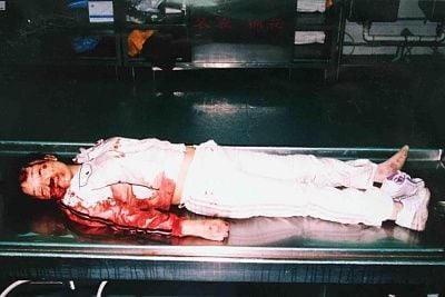 morgue-20girls-20-283-29.jpg