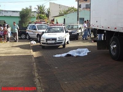 young-20female-20shot-20dead-20-283-29.jpg